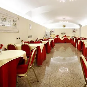 Terminal Hotel Milán
