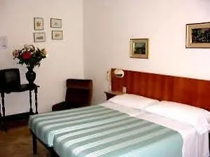 Albergo Cinzia Florença 0*,  Itália